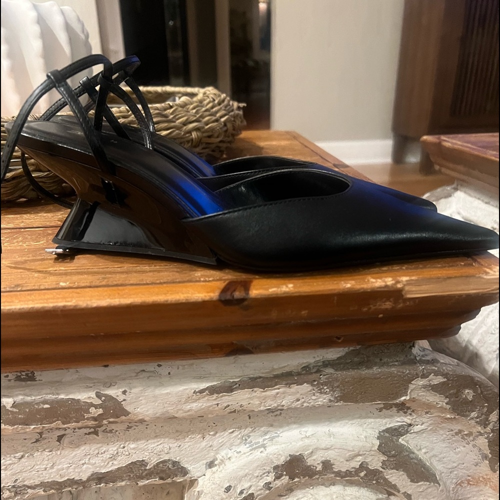 Zara kitten heel (slope heel) major sex appeal